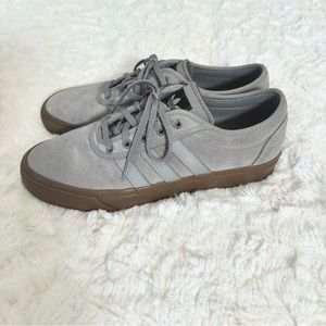 Adidas Adi-Ease Suede Skateboarding
Sneakers Men's 9